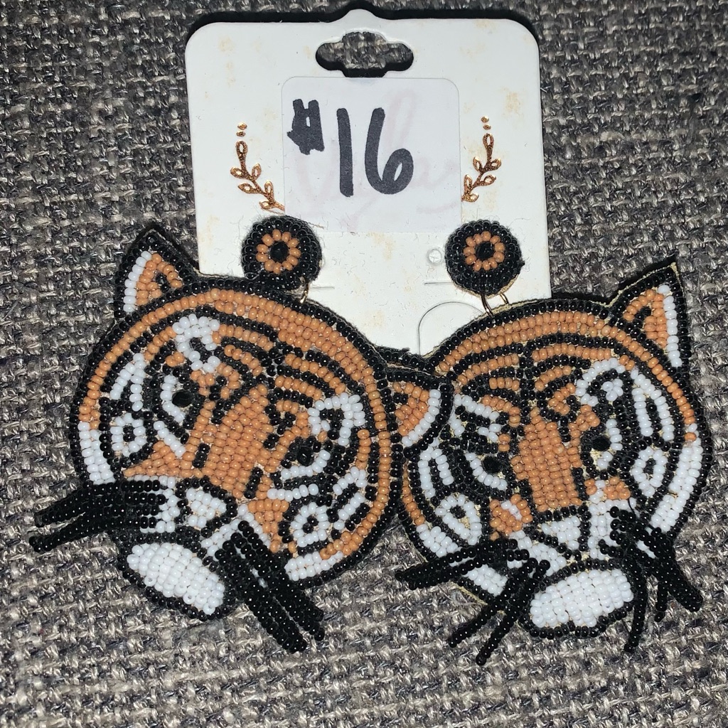 Brand New Seed Bead Tiger Earrings
